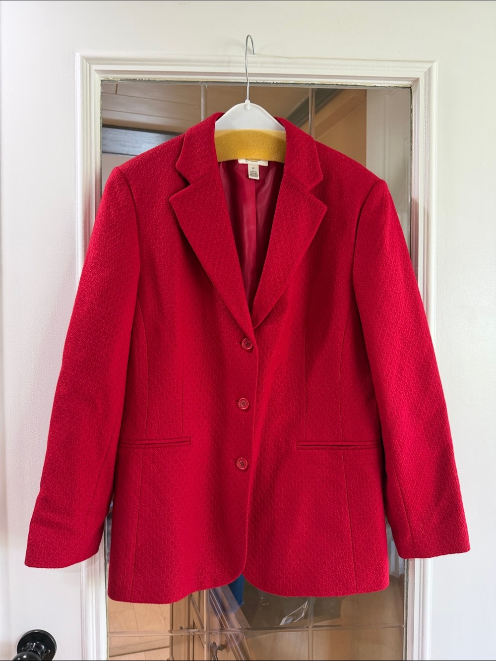 Talbots cherry res wool Blazer - size 12 -- VINTAGE